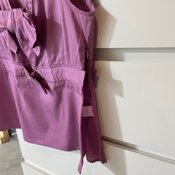 blouse - Picture 2 of 3